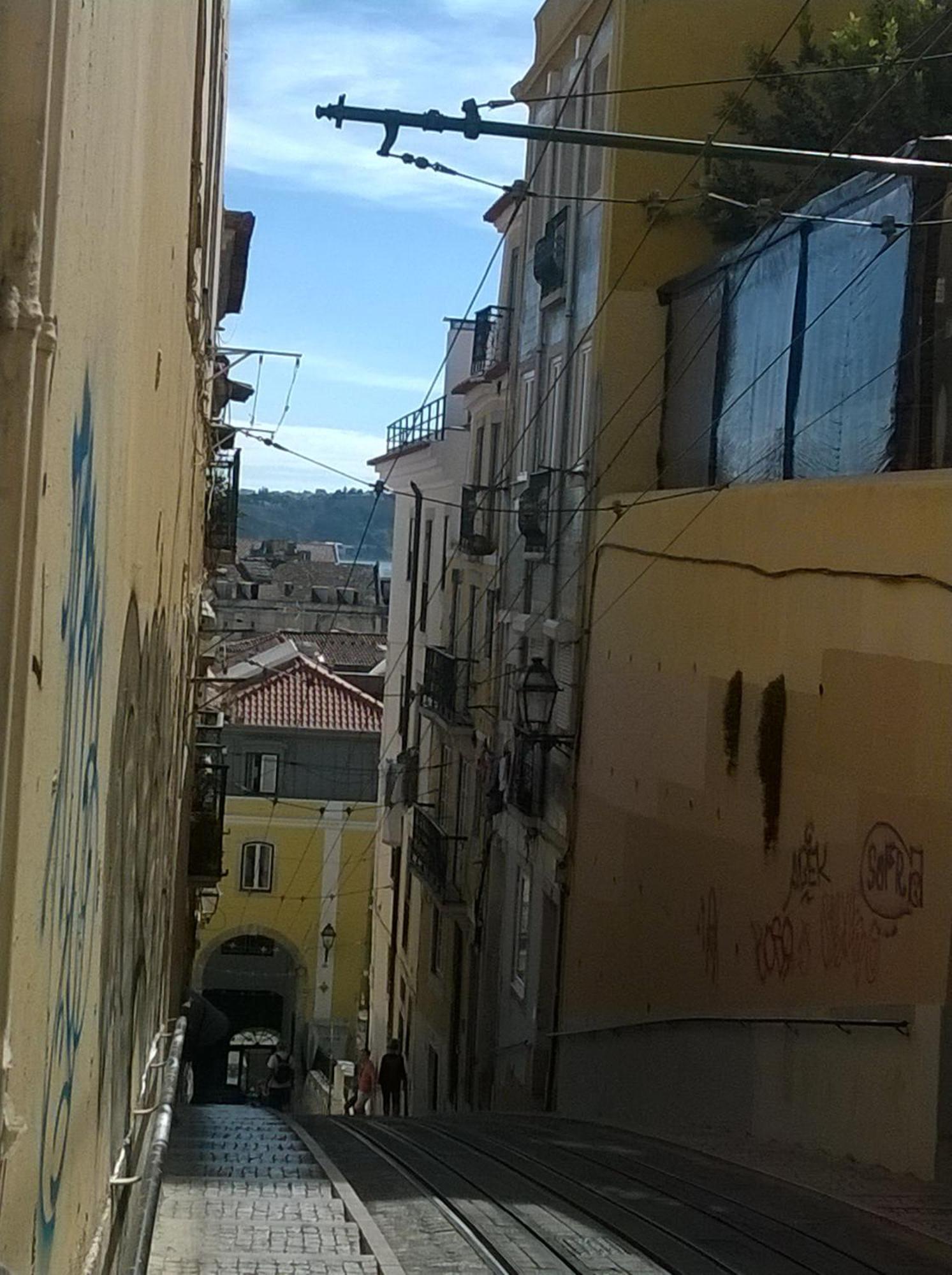 Bica Housevintage Apartment Lisbon Exterior photo
